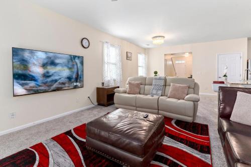 5BR Oasis with 3 Spa-Like Baths