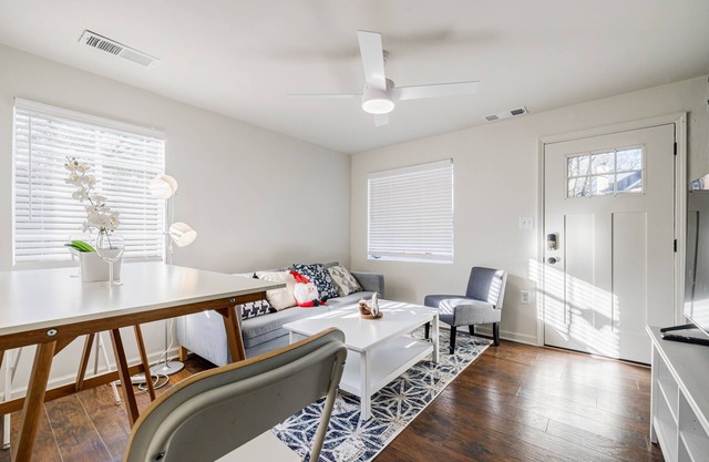 5min-Grant park|Fenced Yard|Parking|Fire Pit&BBQ