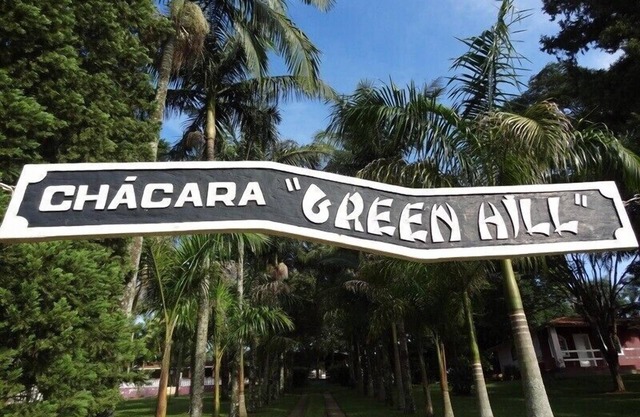 6. 500m2 calienta-piscina, sauna, canchas de fútbol, ​​canchas de tenis, voleibol, barbacoa