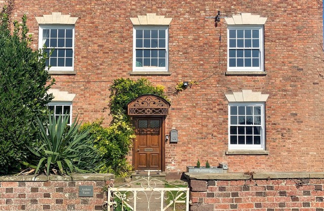 Alojamiento de 6 habitaciones en Westbury-on-Severn, cerca de Gloucester