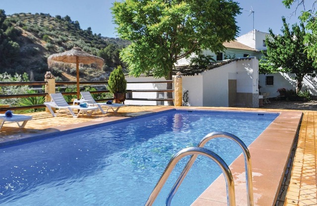 Alojamiento de 6 habitaciones en Montefrío