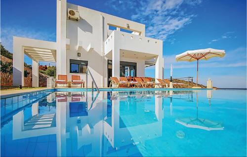 6 Bedroom Lovely Home In Lasithi, Crete