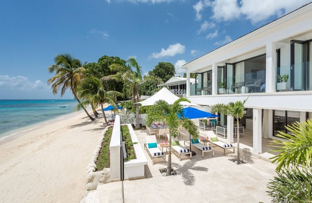 6 bedroom luxury villa on the West Coast Beach of Barbados