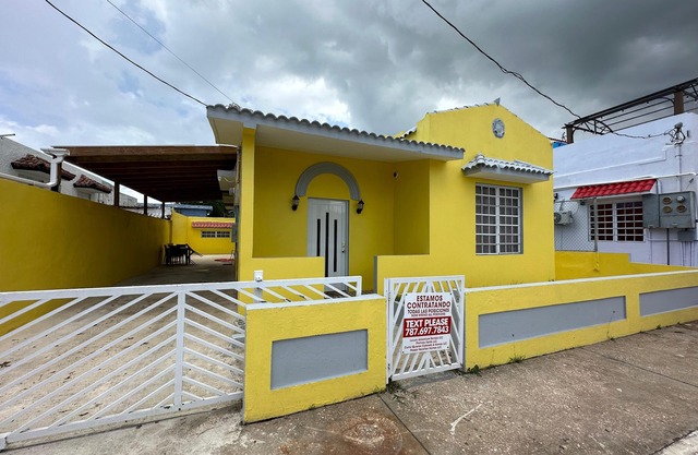 Beach Vibes in Arecibo 6BR & 3BA