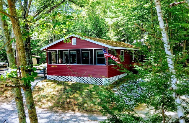 # 6 Lakeview @ Birchwood Cottages at Loon Lake. Costa amistosa de la familia