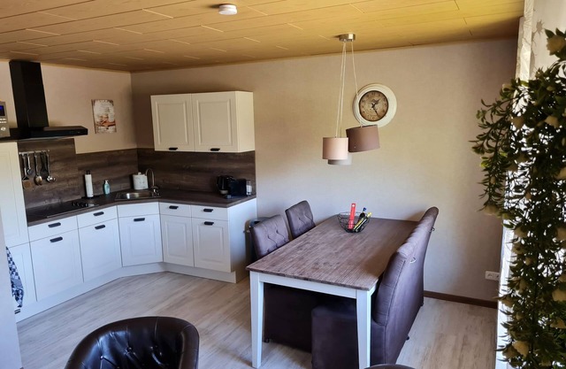 6 people apartment A, kitchen, shower, toilet - Gasthaus Paula
