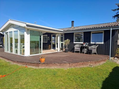 6 person holiday home in Karrebæksminde