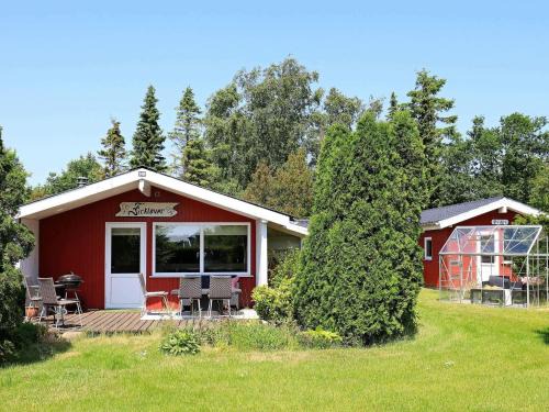 6 person holiday home in Frederikshavn-By Traum