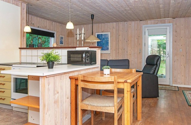Espaciosa casa de vacaciones en Allingåbro con terraza