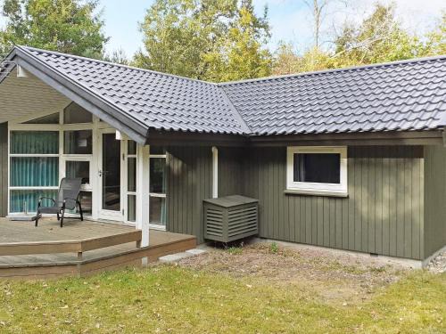 6 person holiday home in Frederiksværk-By Traum