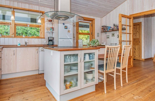Acogedora casa de vacaciones en Ebeltoft con sauna