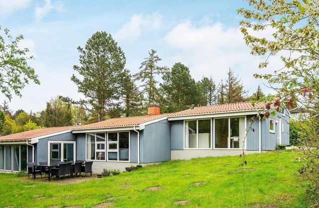 6 personas casa en Knebel