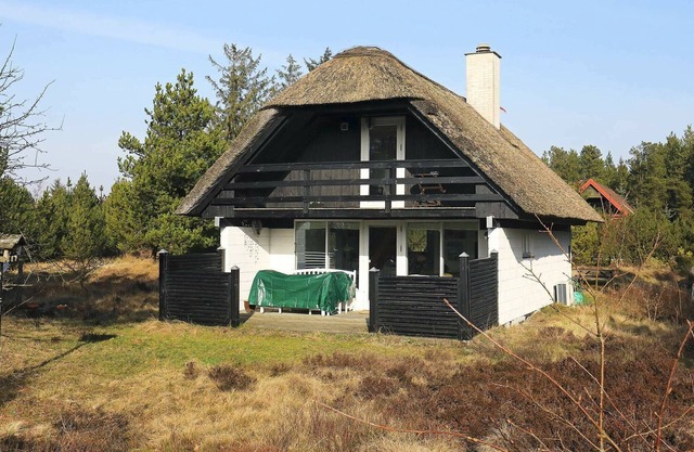 Acogedora casa de vacaciones en Oksbøl con terraza