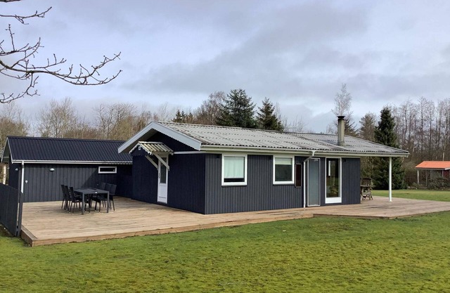 6 person holiday home in Roslev