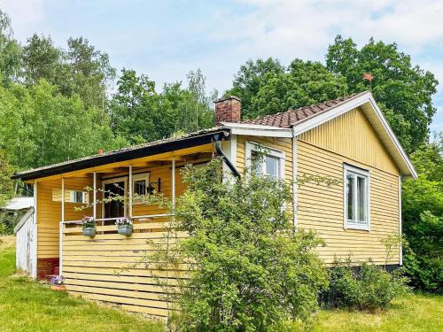 6 person holiday home in Olofström-By Traum
