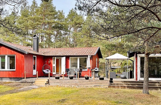 4 esrellas case en YNGSJÖ