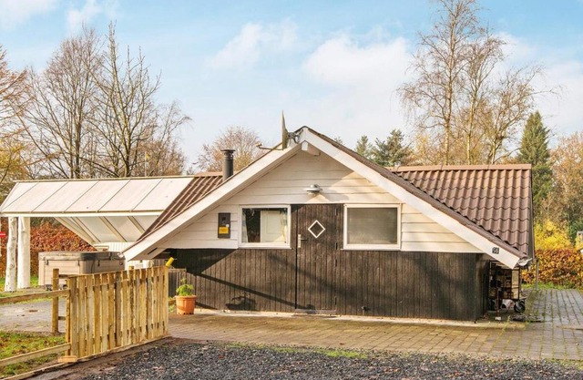 6 person holiday home in Ansager
