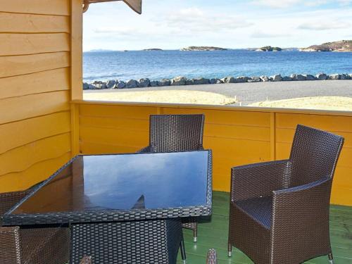 6 person holiday home in Aukra
