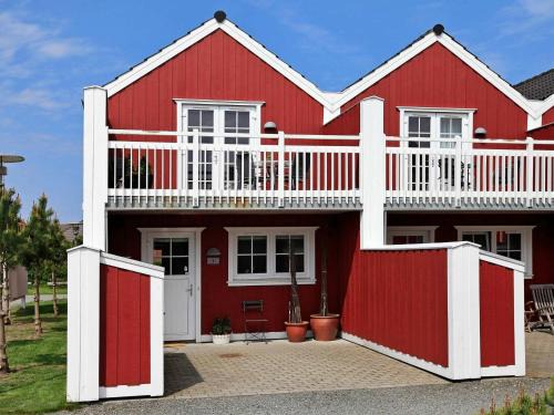 6 person holiday home in Bl vand