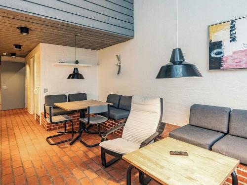 6 person holiday home in Brovst