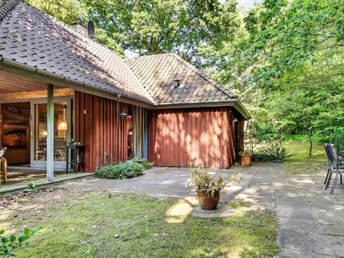 6 person holiday home in Asperup