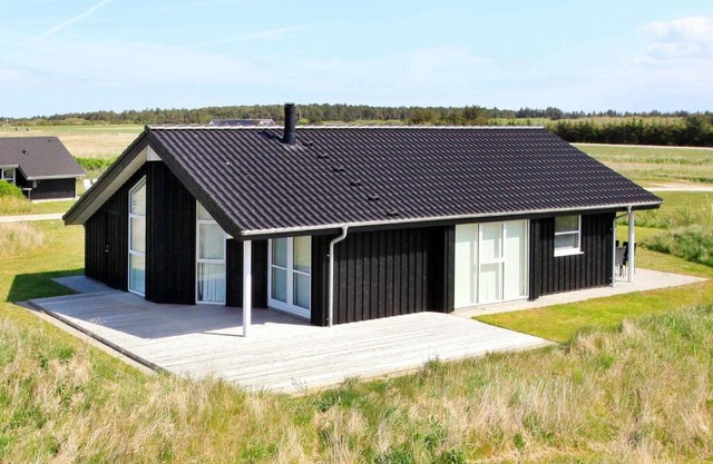 6 person holiday home in Hirtshals-By Traum