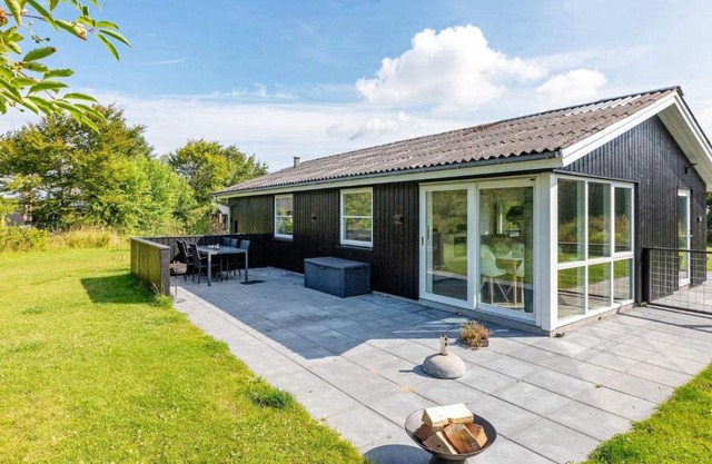 6 person holiday home in Hjørring-By Traum