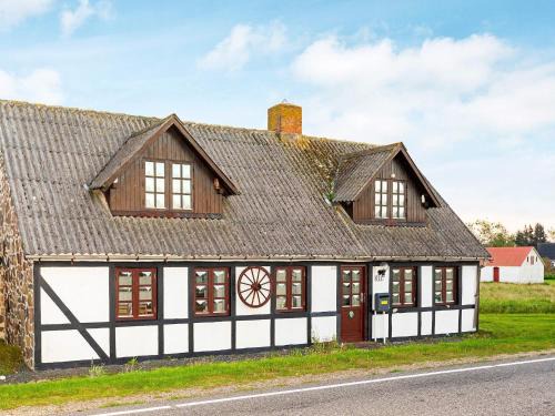 6 person holiday home in Løgstør-By Traum