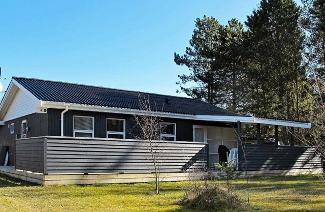 6 person holiday home in Væggerløse-By Traum