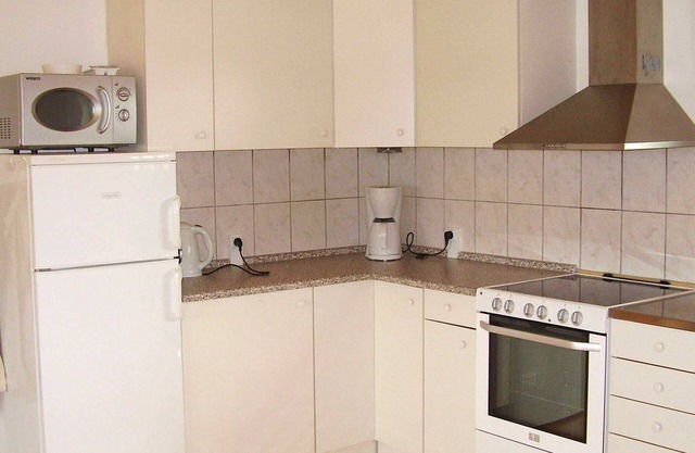 6 person holiday home in Rødby
