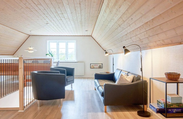 6 person holiday home in Rønne