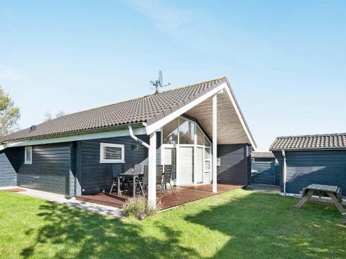 6 person holiday home in Juelsminde-By Traum