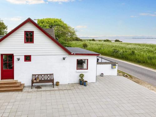 6 person holiday home in Thisted-By Traum