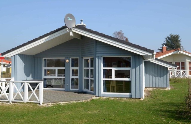 6 person holiday home in GROEMITZ