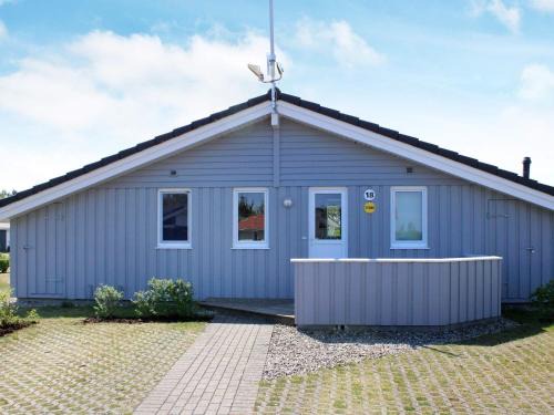 6 person holiday home in GROEMITZ