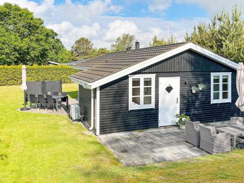 6 person holiday home in Hadsund