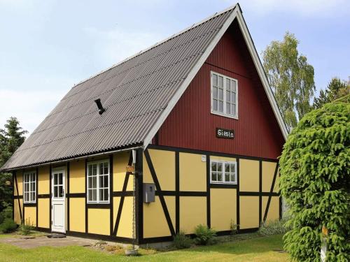 6 person holiday home in Hals-By Traum