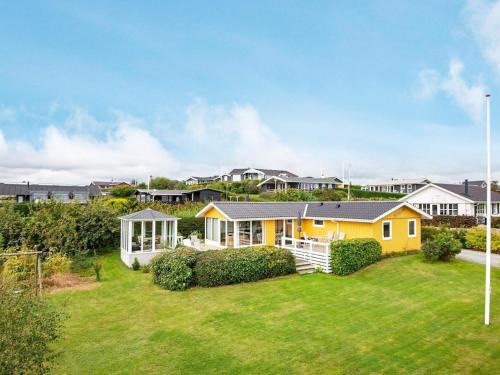 6 person holiday home in Hejls