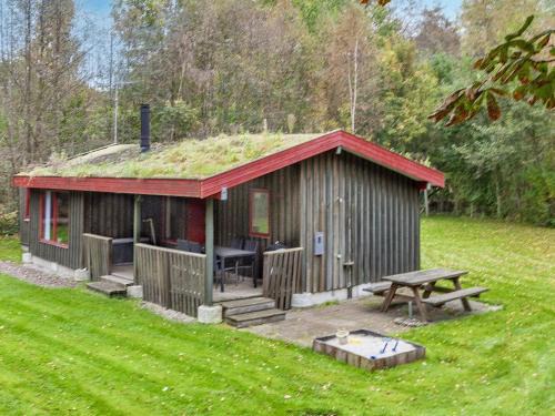 6 person holiday home in Læsø