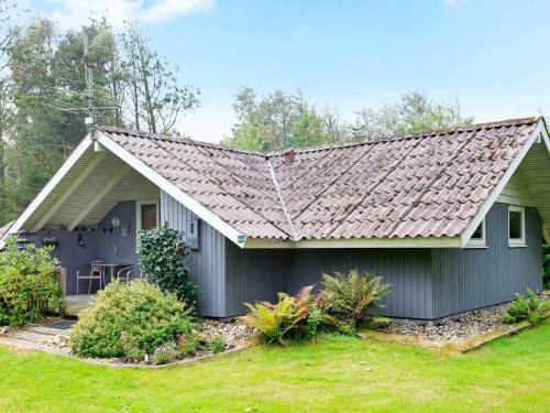 6 person holiday home in Oksbøl-By Traum