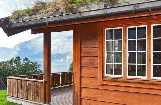 6 person holiday home in olden