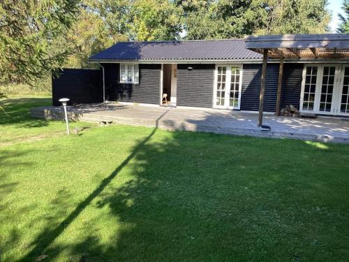 6 person holiday home in Rødby