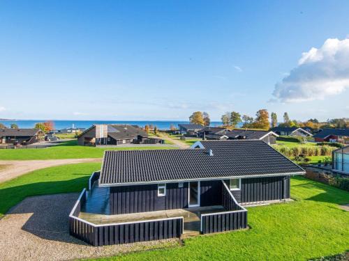 6 person holiday home in Sjølund-By Traum