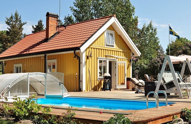 5 esrellas case en BLIDÖ