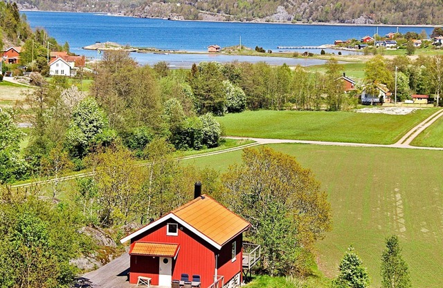 6 personas casa en HENÅN