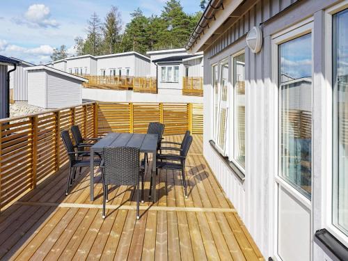 6 person holiday home in STRÖMSTAD