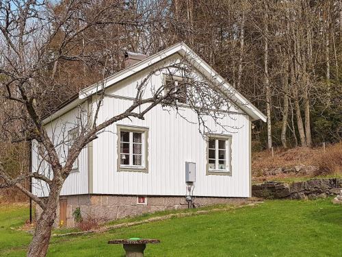 6 person holiday home in STRÖMSTAD