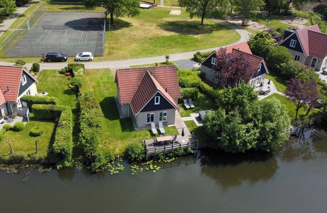 6-Person Wellness Villa