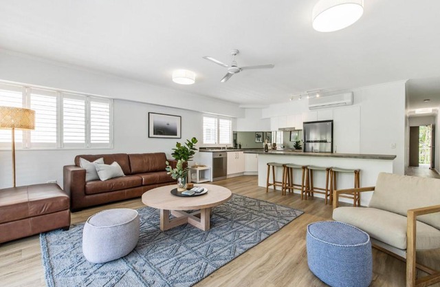 6 Riverside Noosa