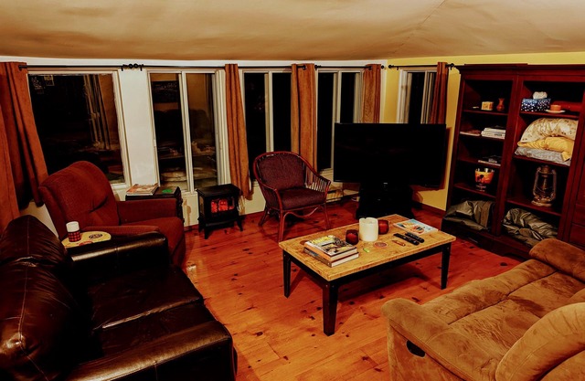 6- Saule : Chalet de campagne au bord de l"eau